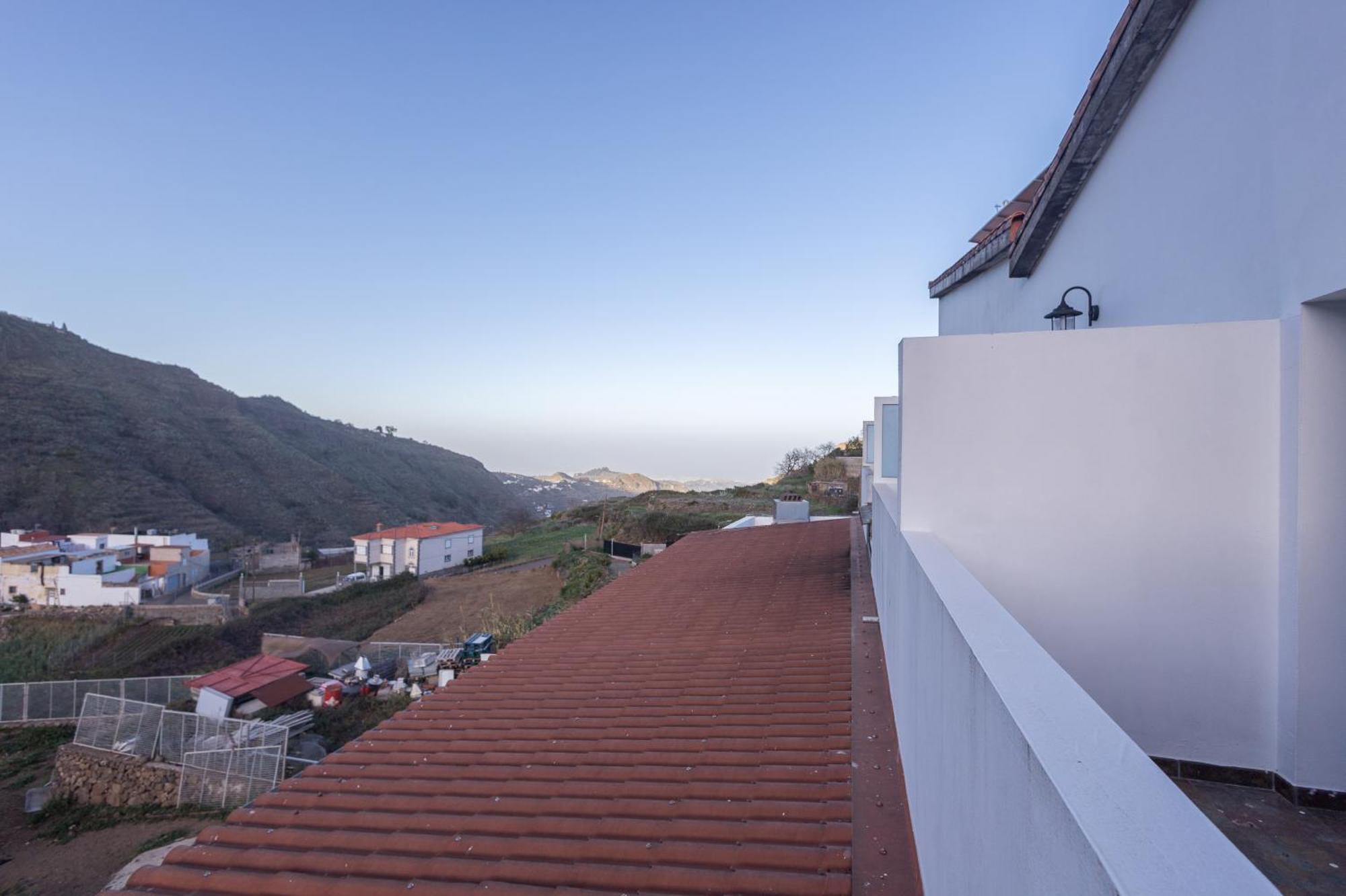 Balcon De La Mina Suites - Aircon And Terrace With Views Vega de San Mateo Buitenkant foto