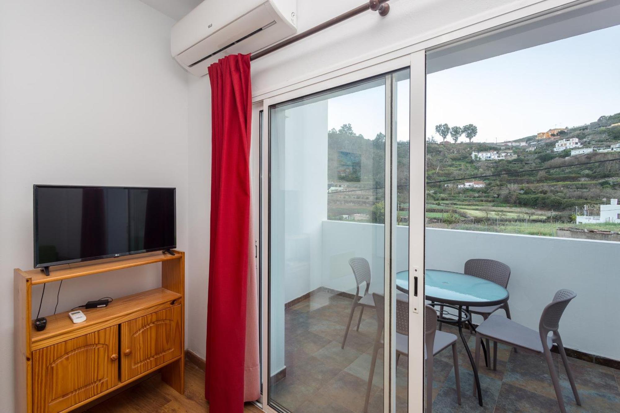 Balcon De La Mina Suites - Aircon And Terrace With Views Vega de San Mateo Buitenkant foto