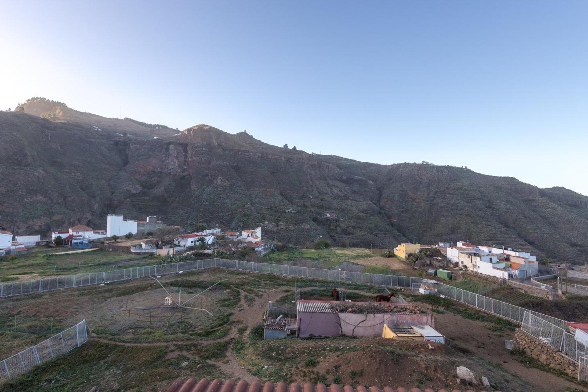 Balcon De La Mina Suites - Aircon And Terrace With Views Vega de San Mateo Buitenkant foto